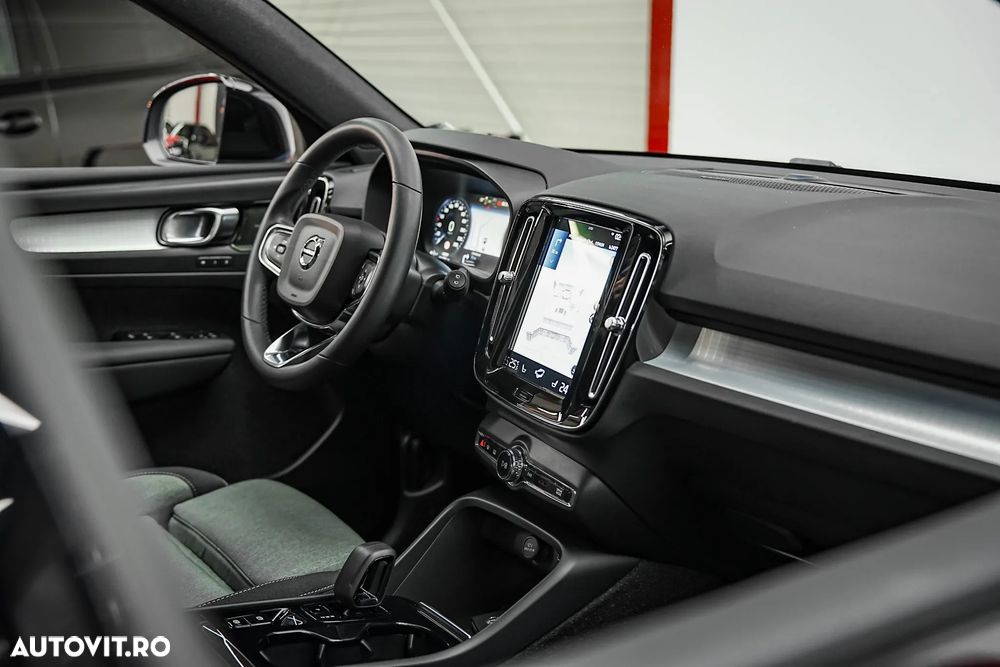Volvo XC 40 T4 Recharge DKG Plus Bright - 14
