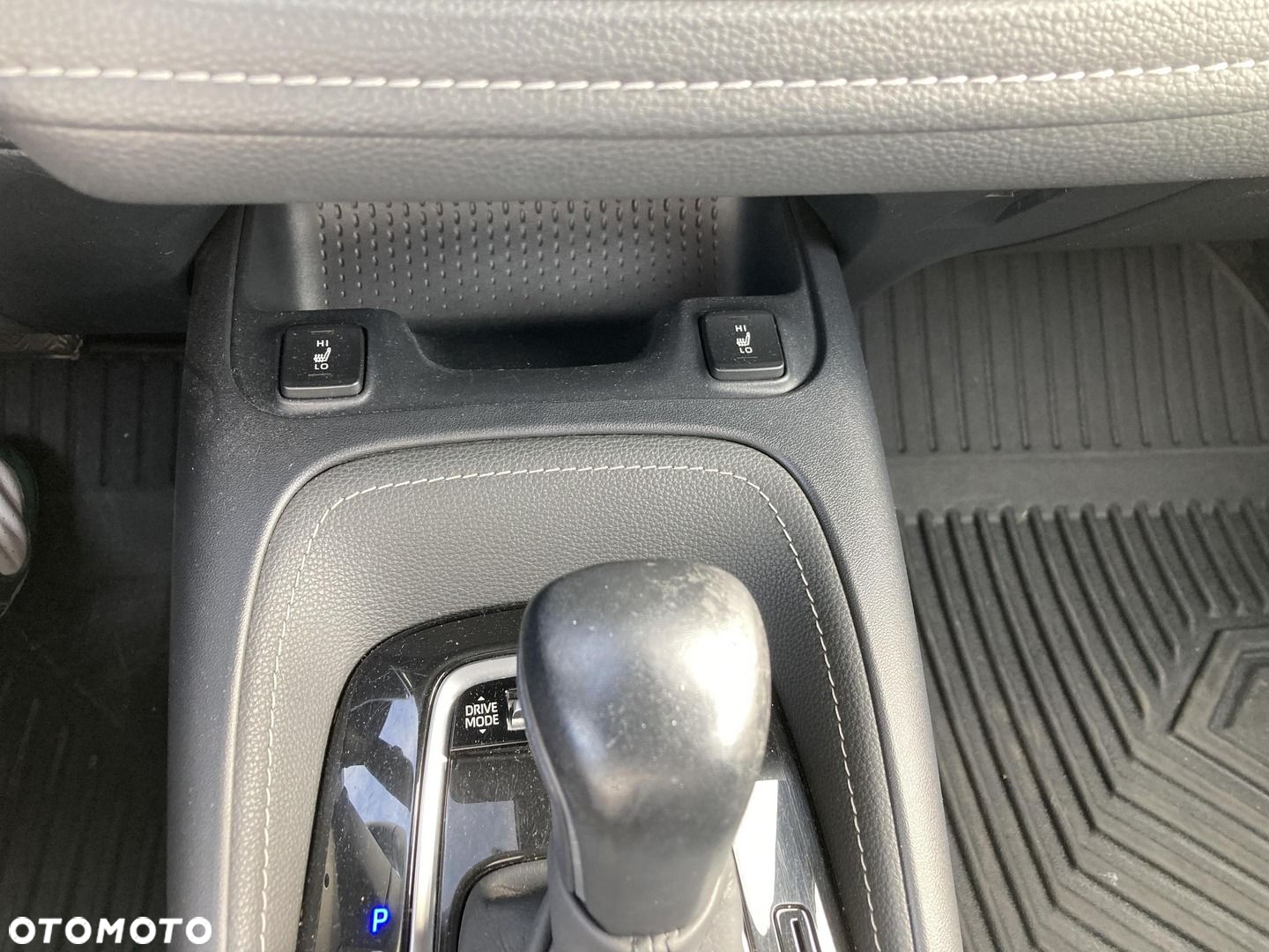 Toyota Corolla - 26