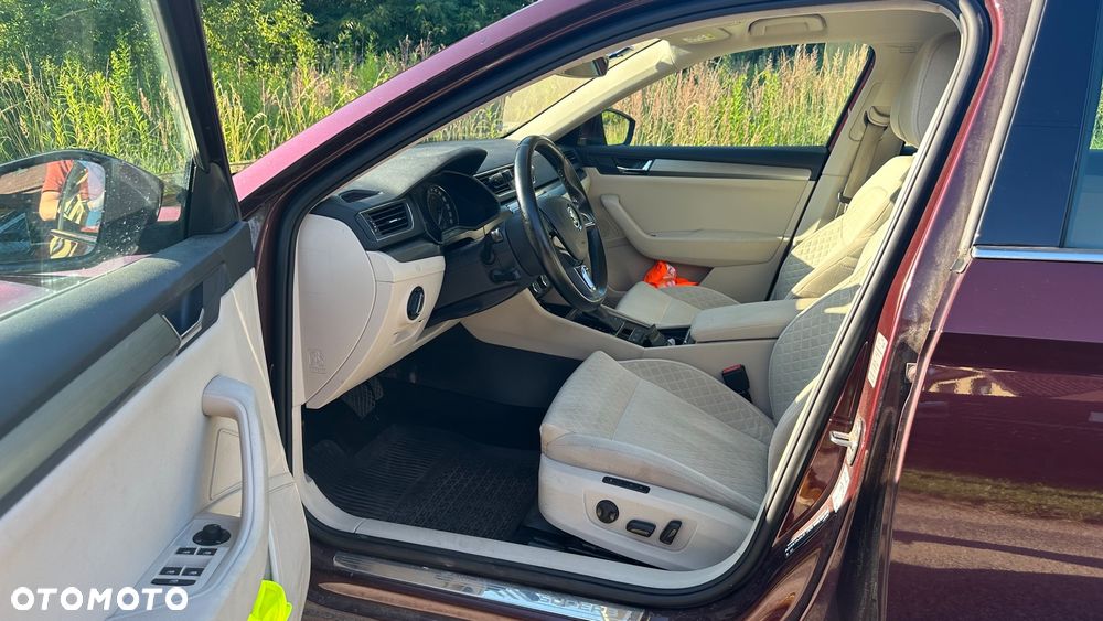 Skoda Superb 2.0 TDI 4x4 Style DSG - 15