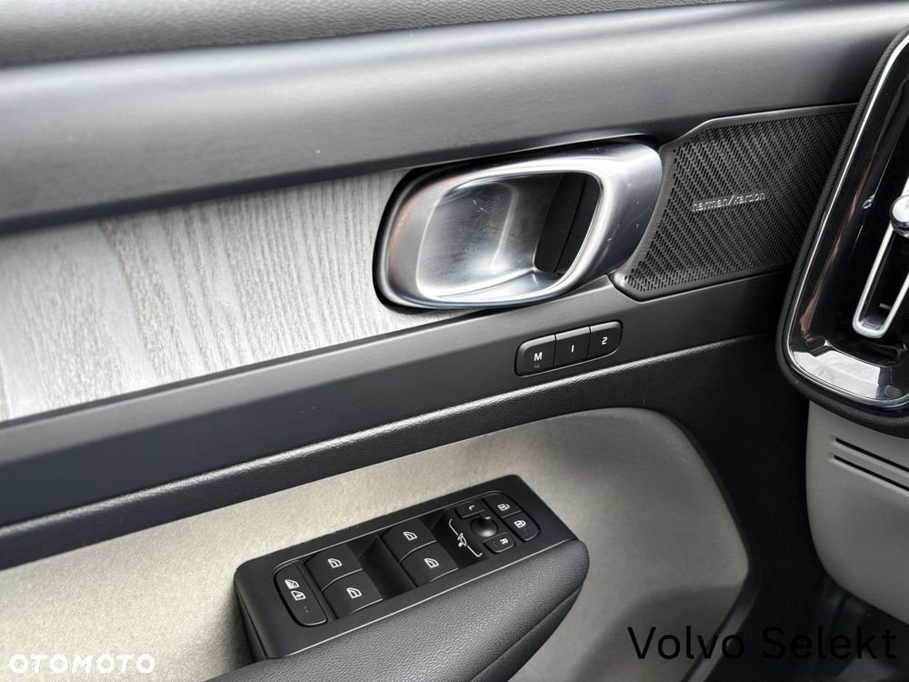 Volvo XC 40 - 19