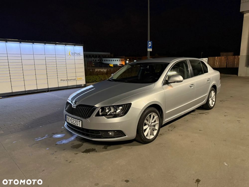 Skoda Superb 2.0 TDI Elegance Outdoor DSG - 24