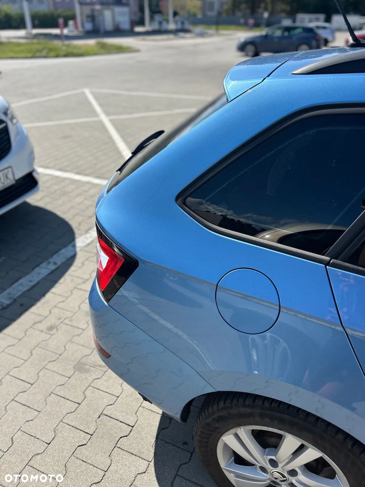 Skoda Fabia 1.0 Ambition - 8
