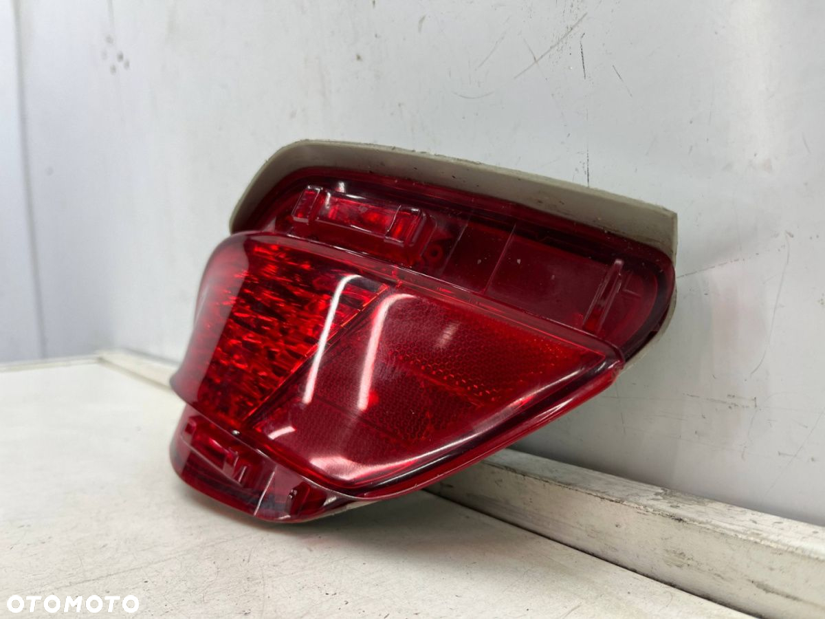 Lampa Lexus RX III 08-15r. LEWA tylna przeciwmgielna halogen w zderzak oryginalna LEWY tył - 6