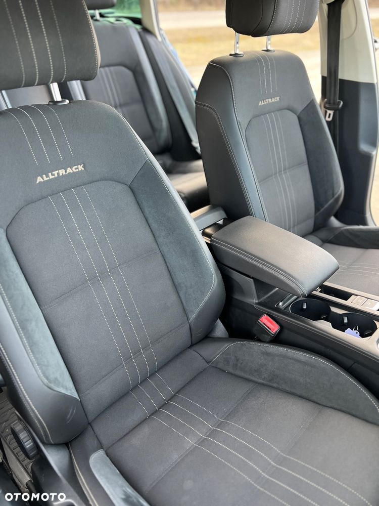 Volkswagen Passat Alltrack - 22
