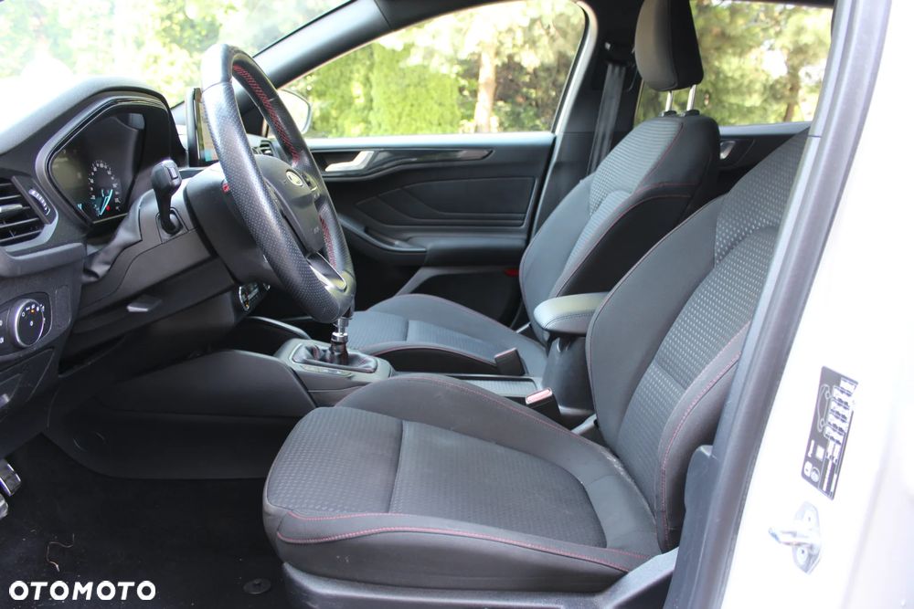 Ford Focus 2.0 TDCi ST-Line Red ASS - 20