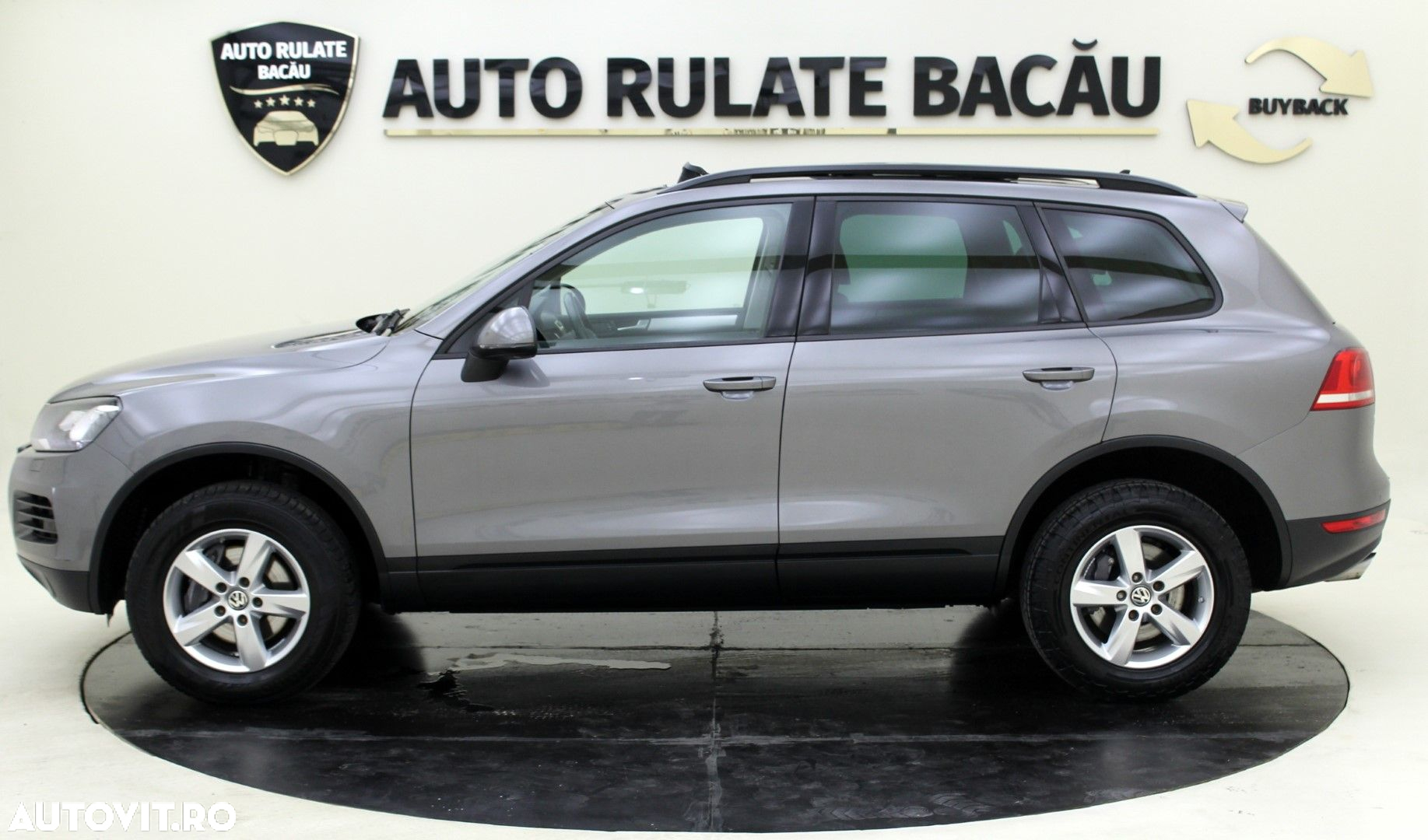 Volkswagen Touareg - 5