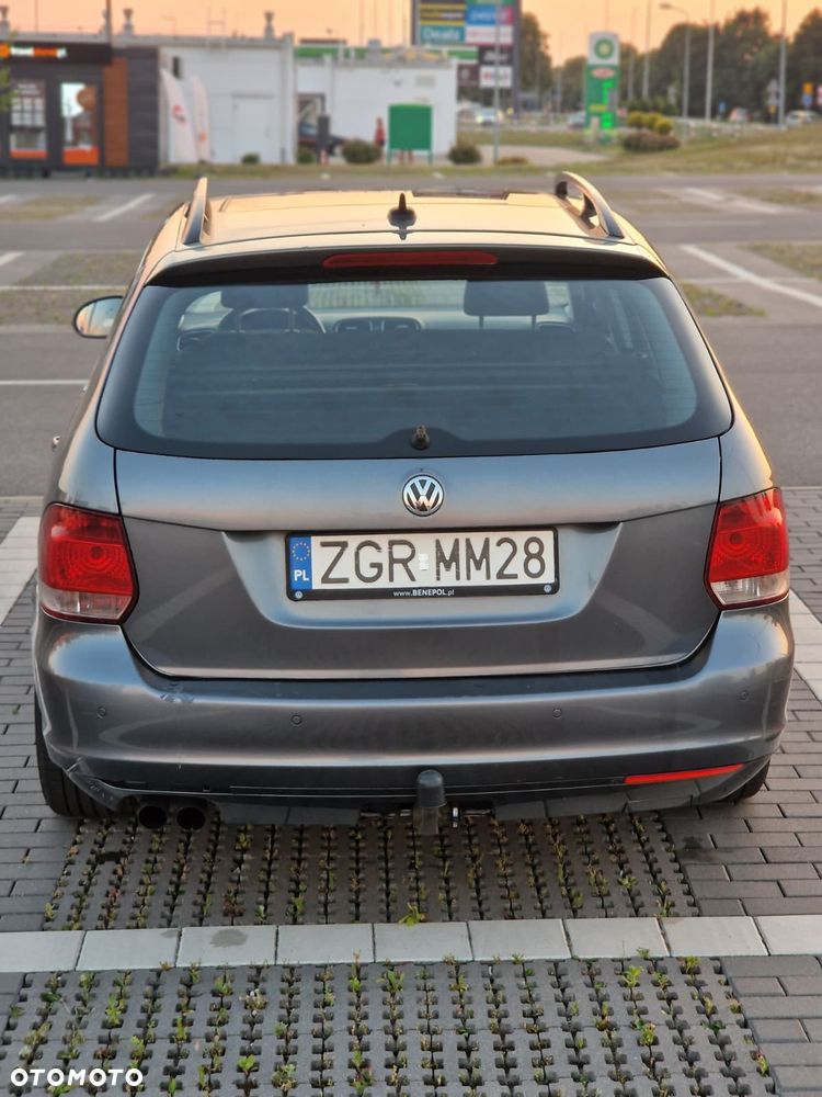 Volkswagen Golf 2.0 TDI Comfortline - 5