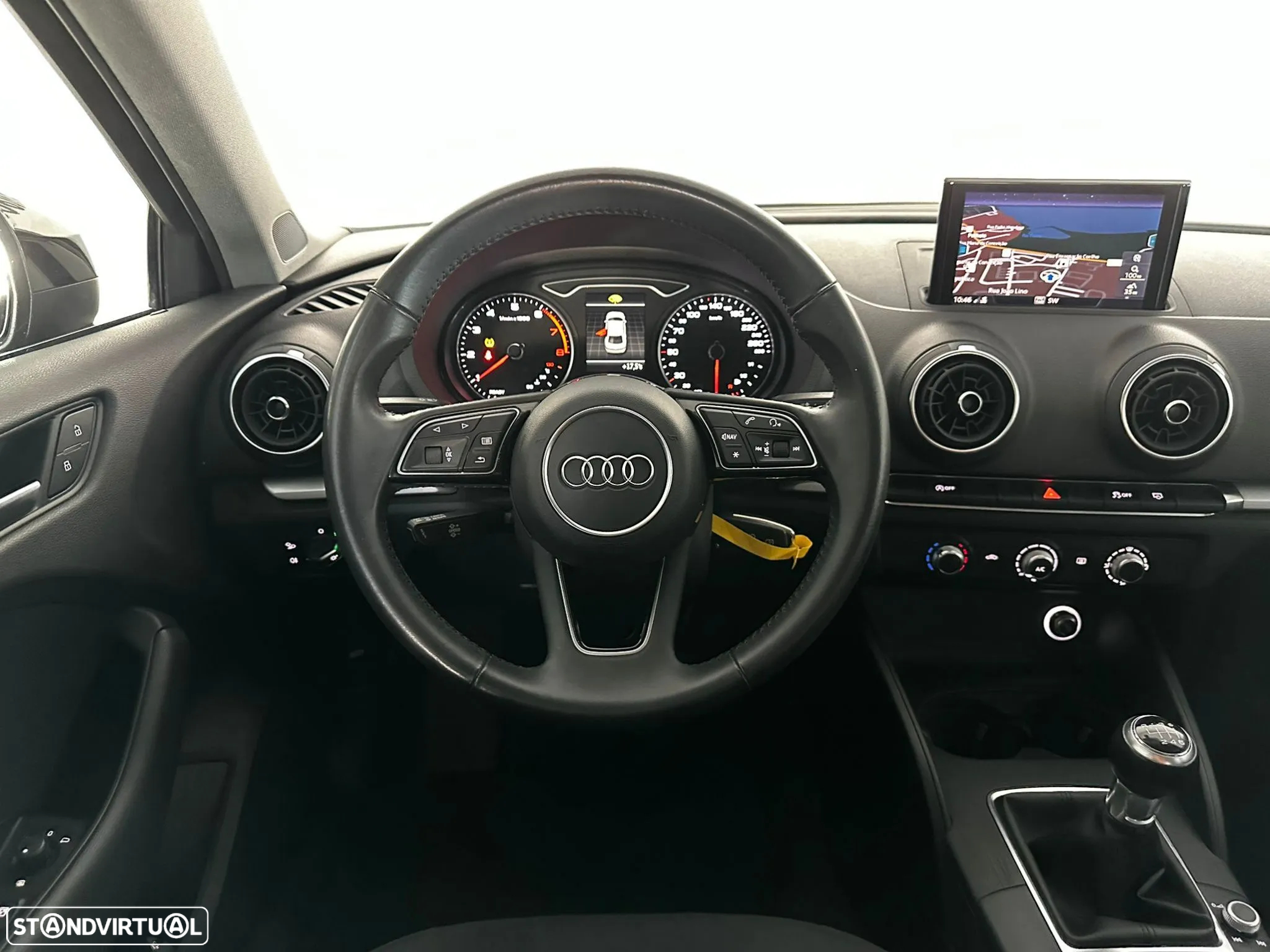 Audi A3 Limousine 30 TFSI design - 18