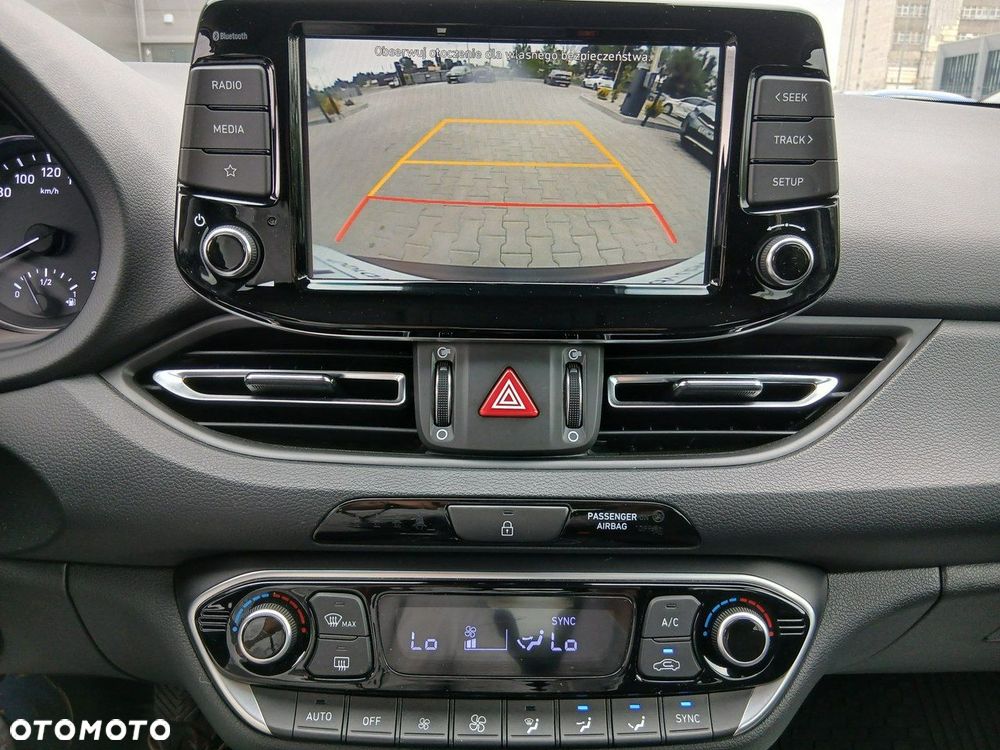 Hyundai i30 1.0 T-GDI Smart - 23