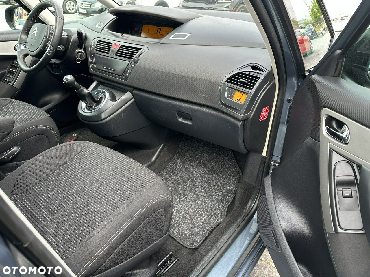 Citroën C4 Picasso - 18