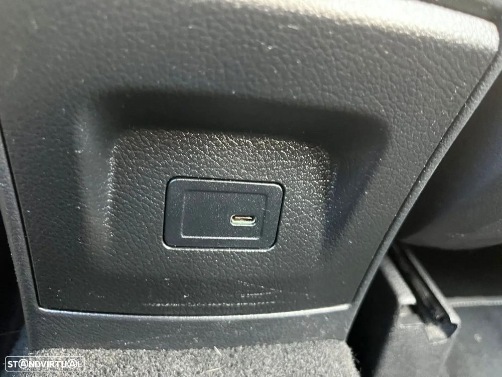 Mercedes-Benz B 180 - 28