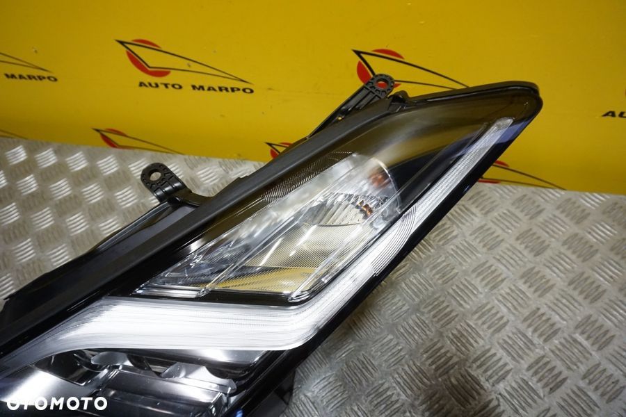 NISSAN GT-R R35 2017- REFLEKTOR LAMPA FULL LED LEWA USA - 4