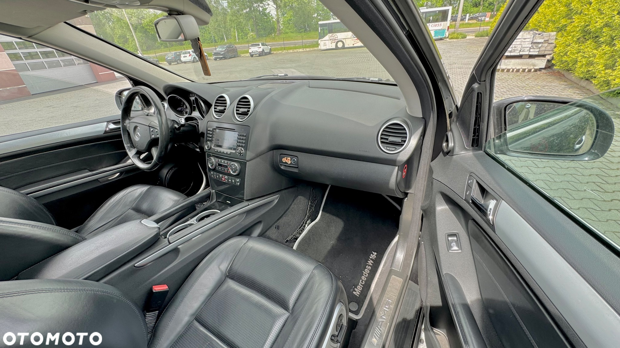 Mercedes-Benz ML 63 AMG 4-Matic - 9