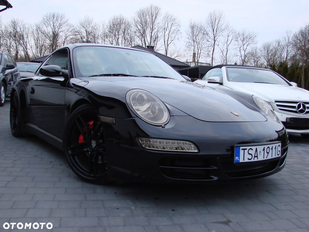 Porsche 911 Carrera 4 S - 2