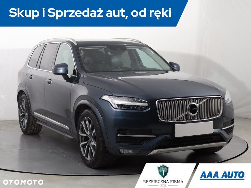 Volvo XC 90 - 2