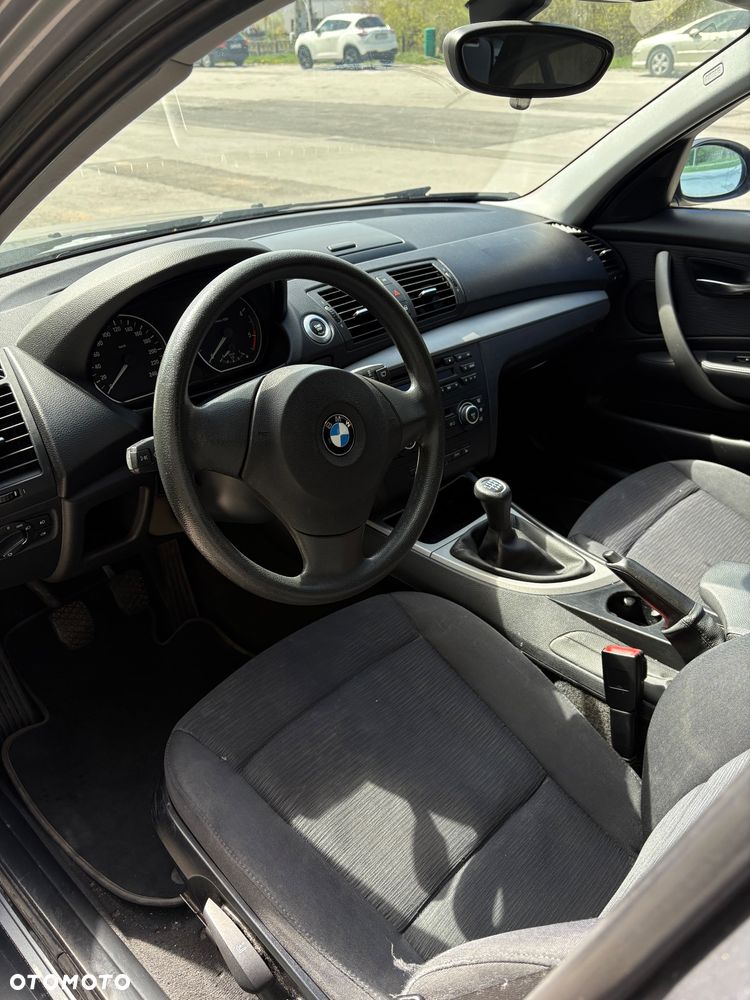 BMW Seria 1 - 10