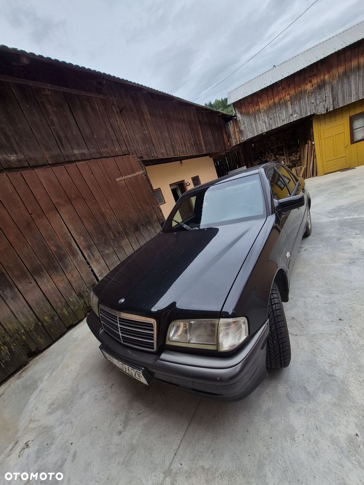 Mercedes-Benz Klasa C - 1