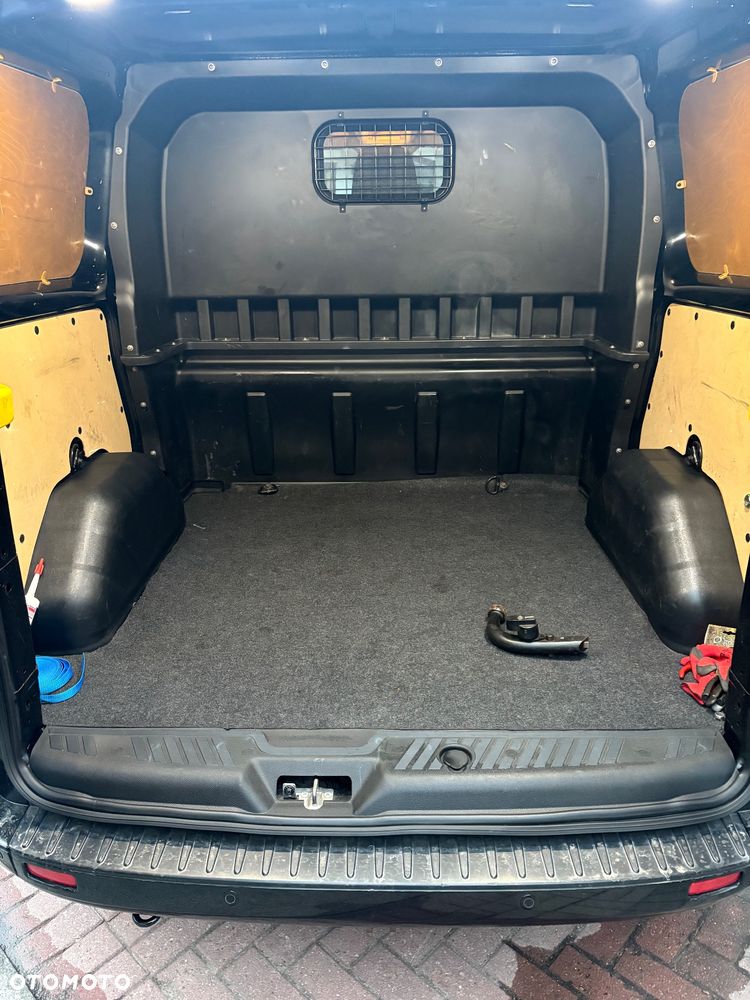 Ford Transit Custom L1H1 VA Autm Sport - 32