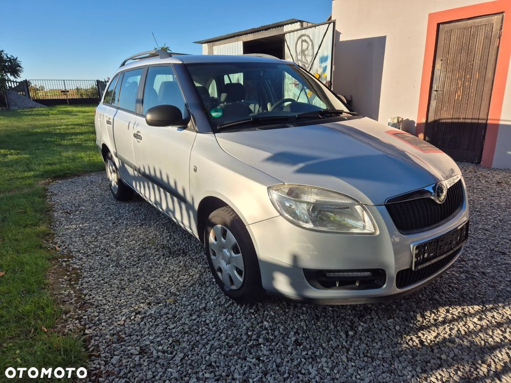 Skoda Fabia 1.2 HTP Combi Classic - 17