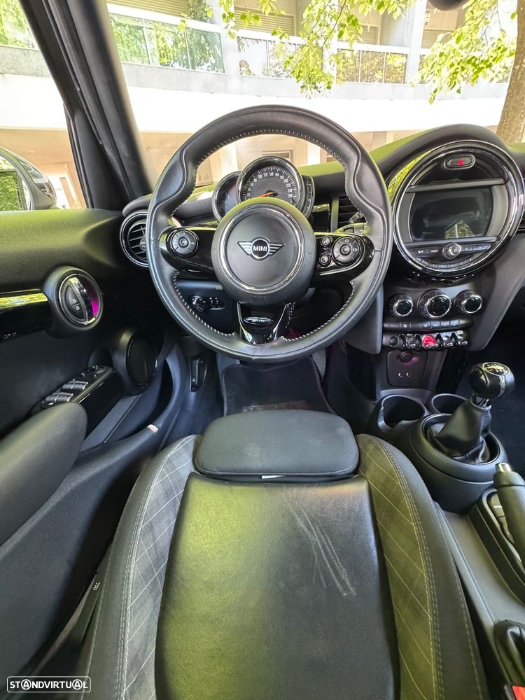 MINI 5 Portas Cooper D - 15