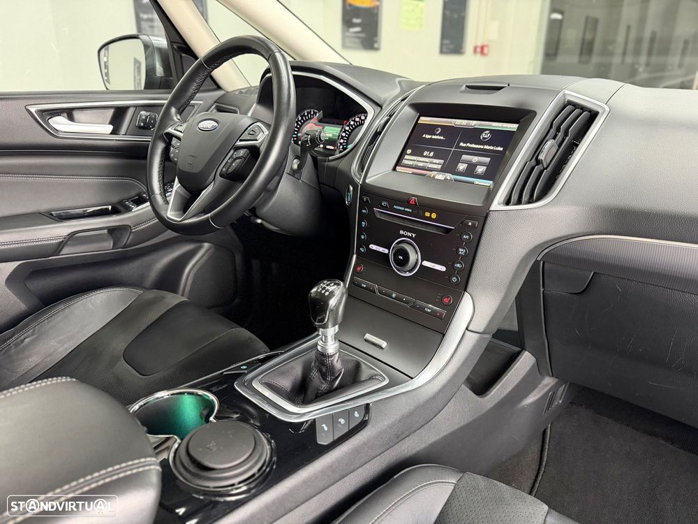 Ford S-Max 2.0 TDCi Titanium - 26