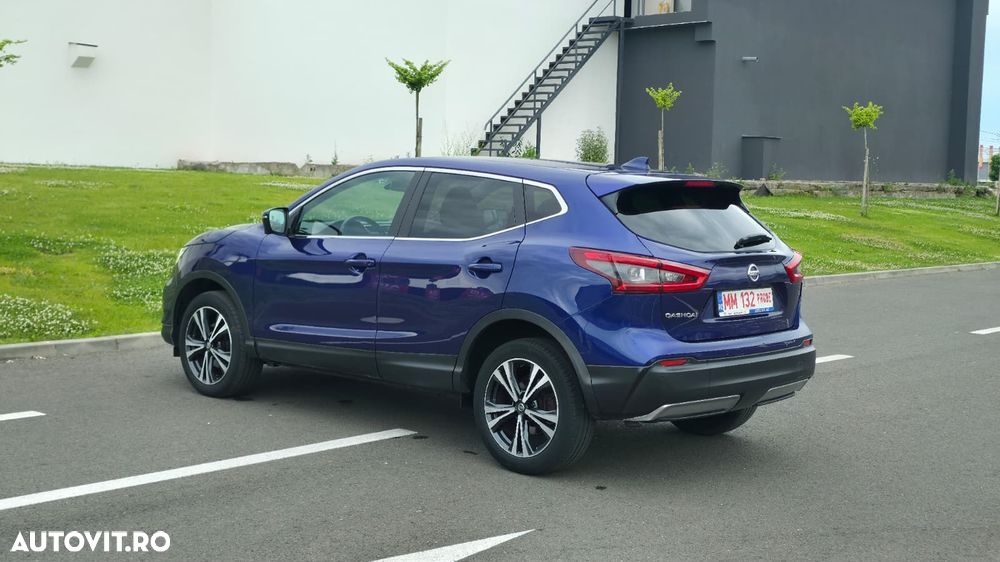 Nissan Qashqai 1.5 DCI N-Connecta - 15