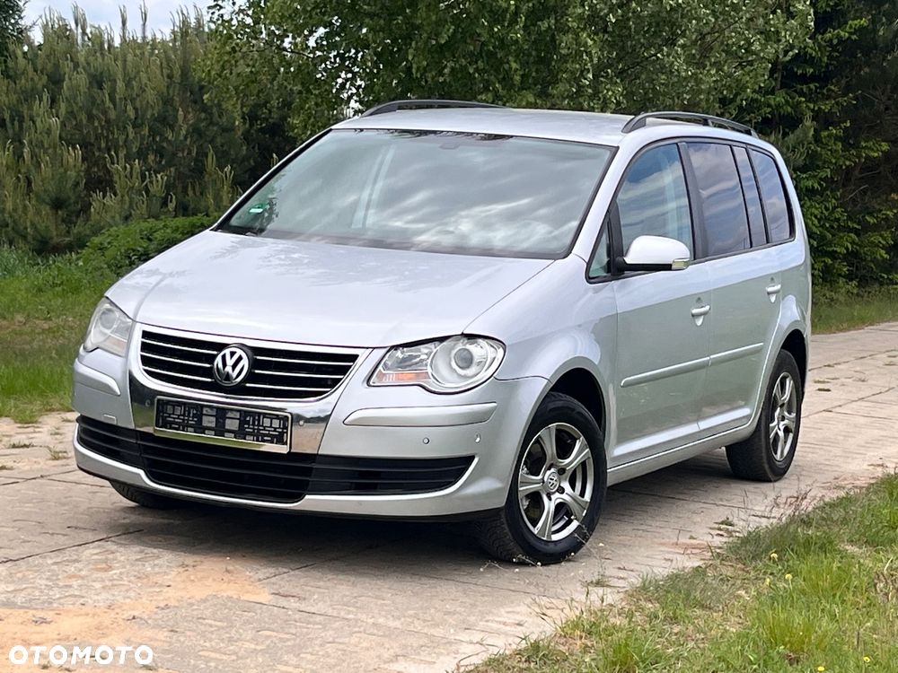 Volkswagen Touran 1.9 TDI DSG Trendline - 1