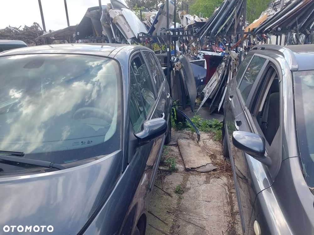 KOMPLETNY PRZÓD MASKA ZDERZAK BŁOTNIK LAMPY PRIMERA P11 PRZED LIFT BT3 - 17