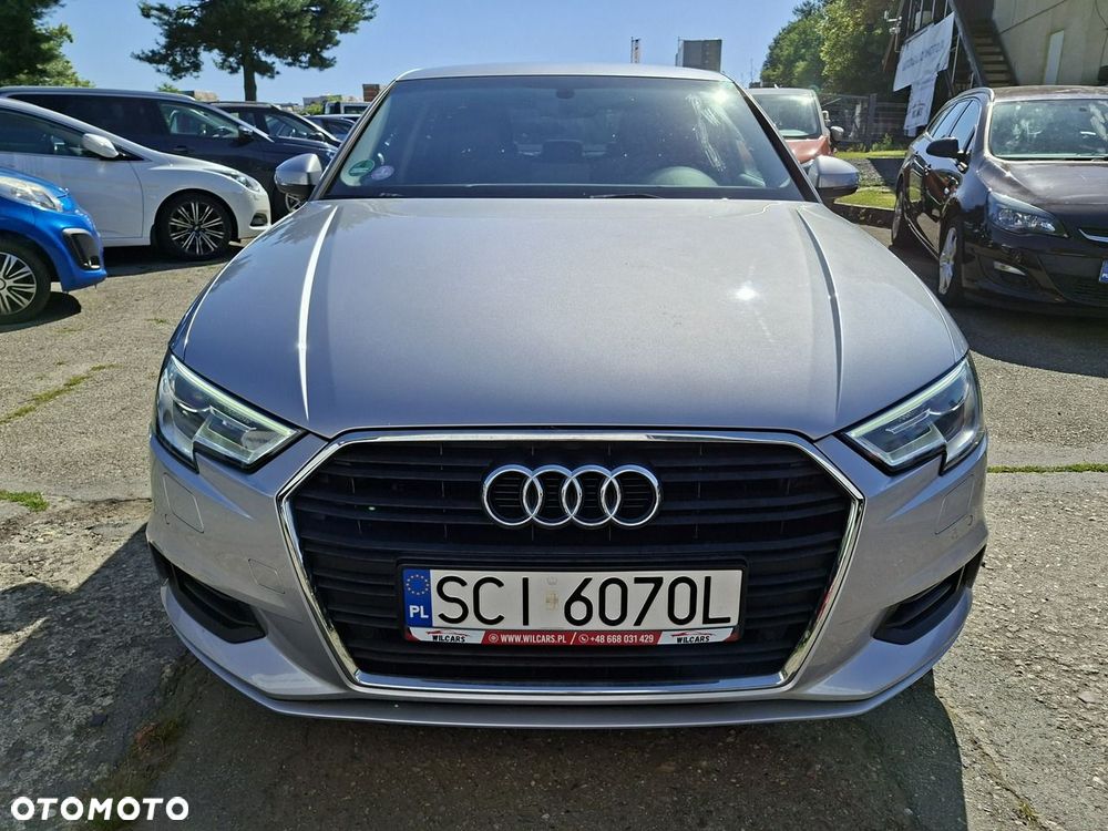 Audi A3 Limousine 35 TFSI Sport - 3