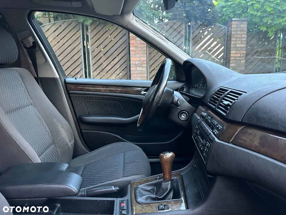 BMW Seria 3 - 15