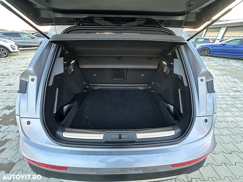 DS Automobiles DS 7 Crossback 1.5 BlueHDi 130 S&S EAT8 PERFORMANCE LINE + - 9