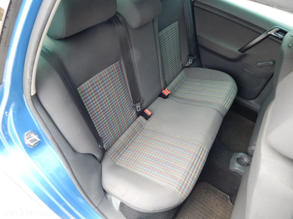 Volkswagen Polo 1.2 12V Comfortline - 23