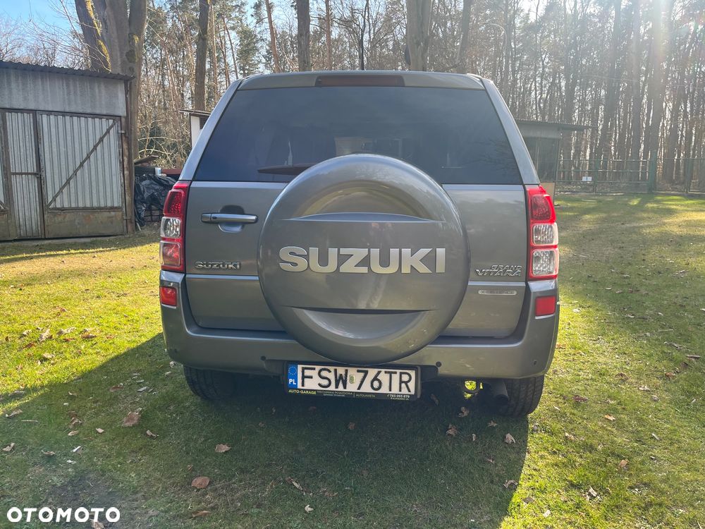 Suzuki Grand Vitara 1.9 DDiS - 3