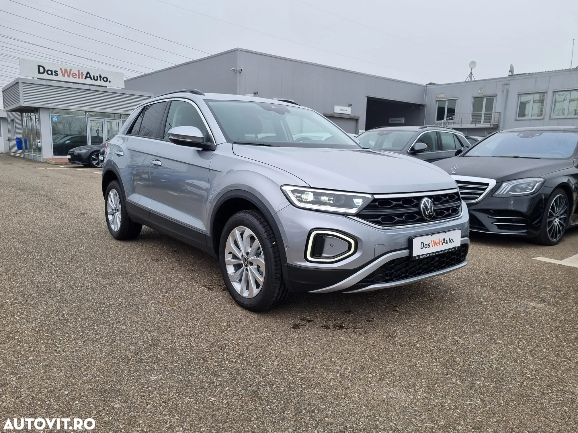Volkswagen T-ROC 1.5 TSI DSG Advanced - 3