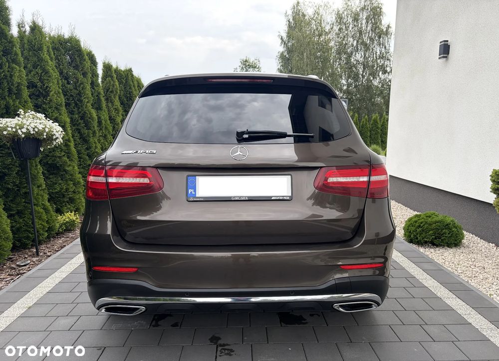 Mercedes-Benz GLC - 14