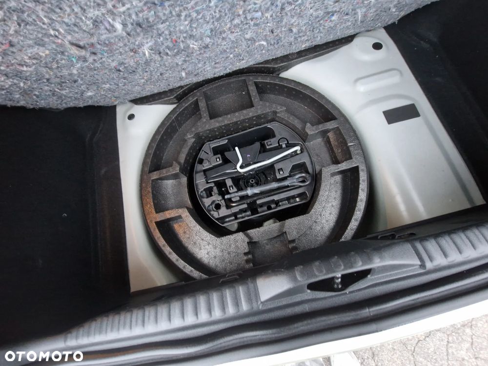 Citroën C3 Pure Tech 82 SHINE - 19