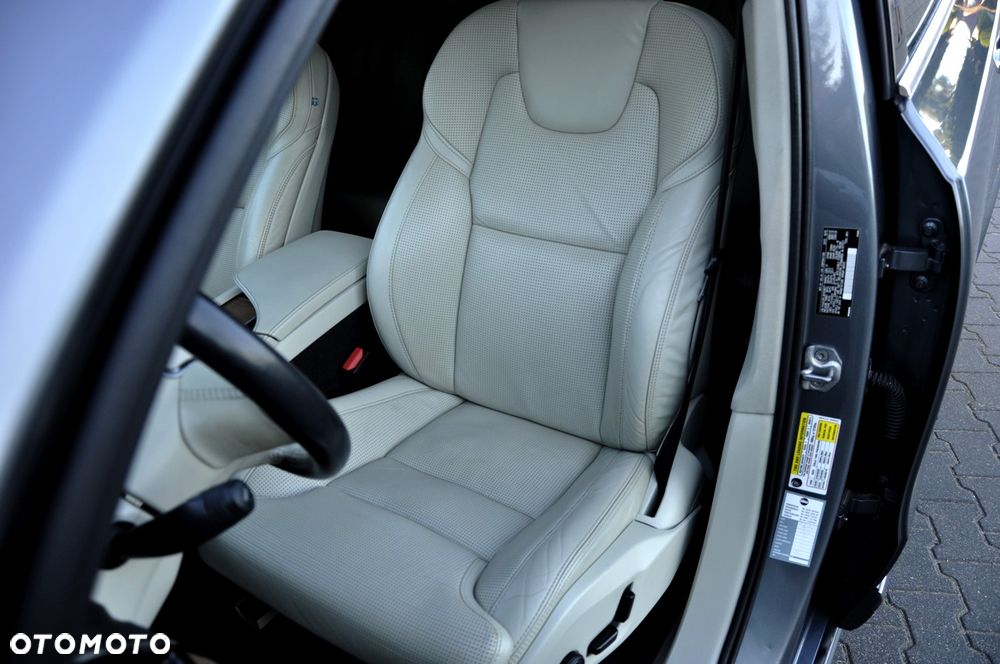 Volvo XC 90 T6 AWD Geartronic Inscription - 30