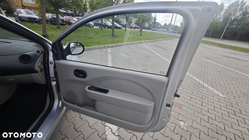 Renault Twingo 1.2i 16V Expression - 14