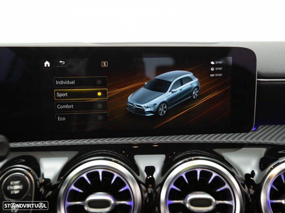 Mercedes-Benz A 180 d Style Plus Aut. - 32