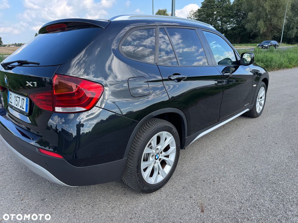 BMW X1 sDrive18d xLine - 18