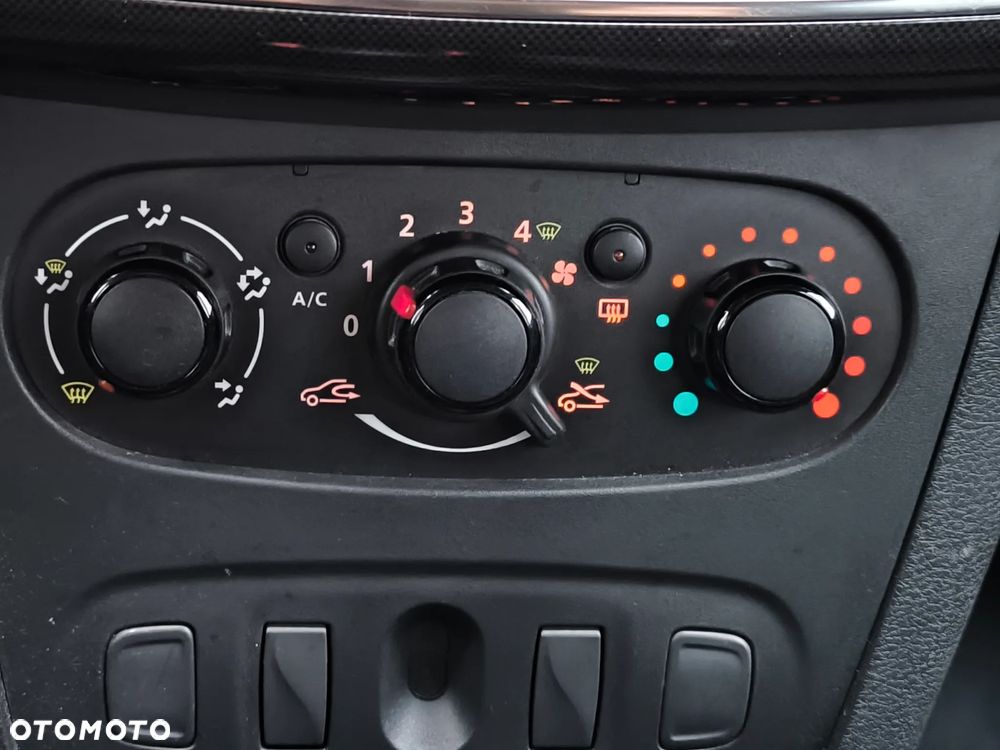 Dacia Logan 1.0 SCe Laureate - 12