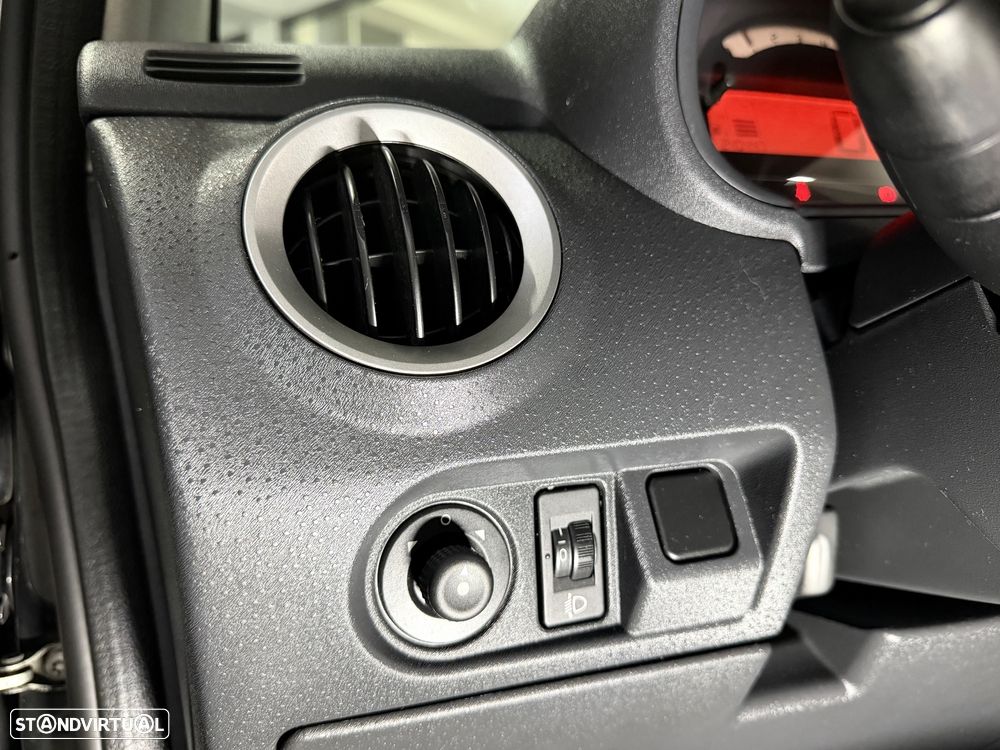 Citroën C2 VTR 1.4 HDI - 18