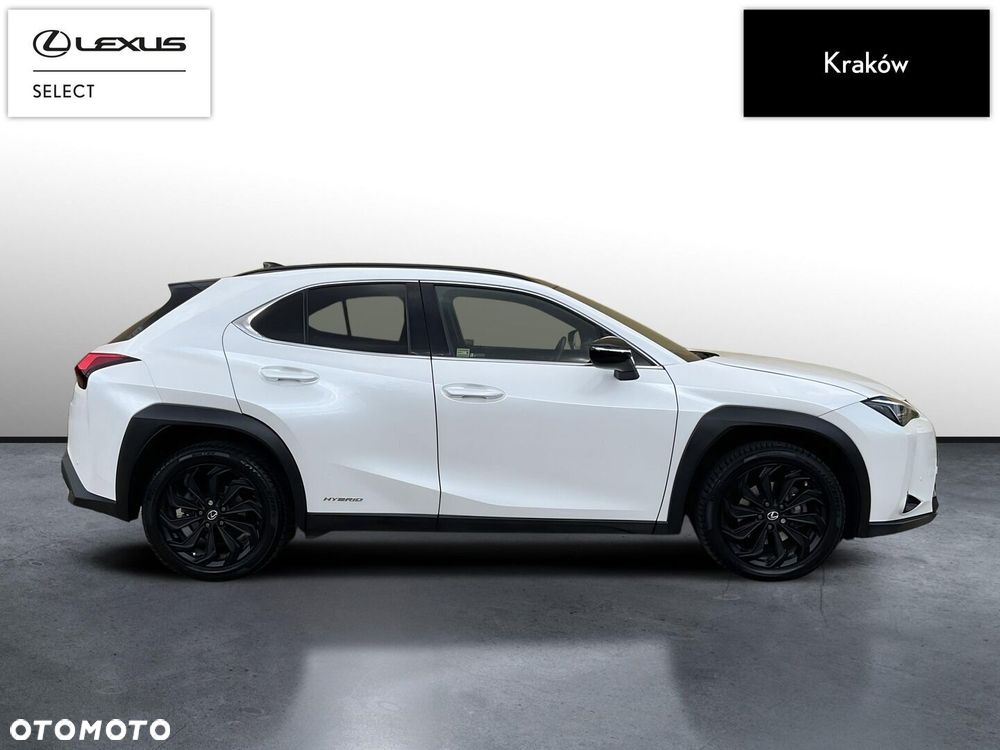 Lexus UX - 6