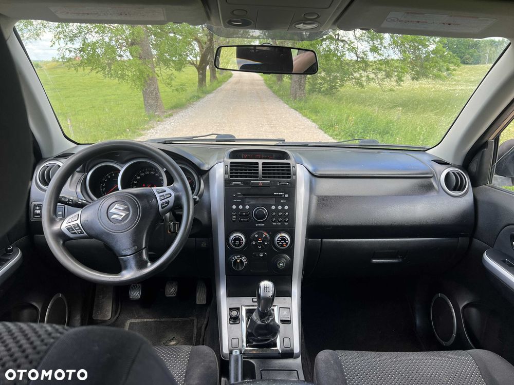 Suzuki Vitara - 5