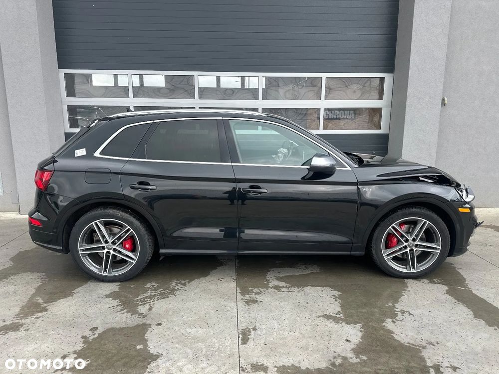 Audi SQ5 - 2
