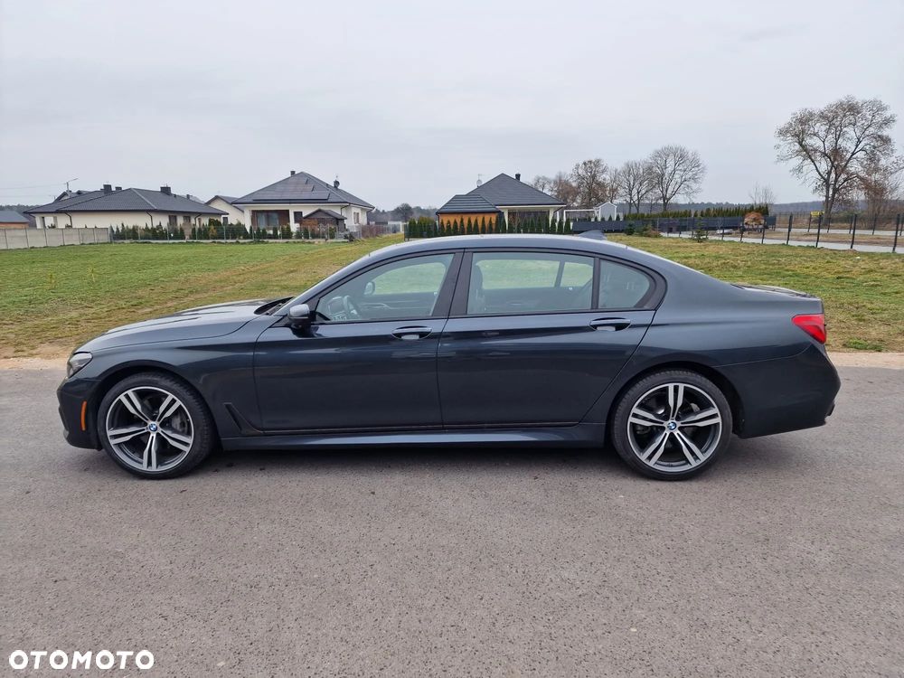 BMW Seria 7 ver-740li - 5