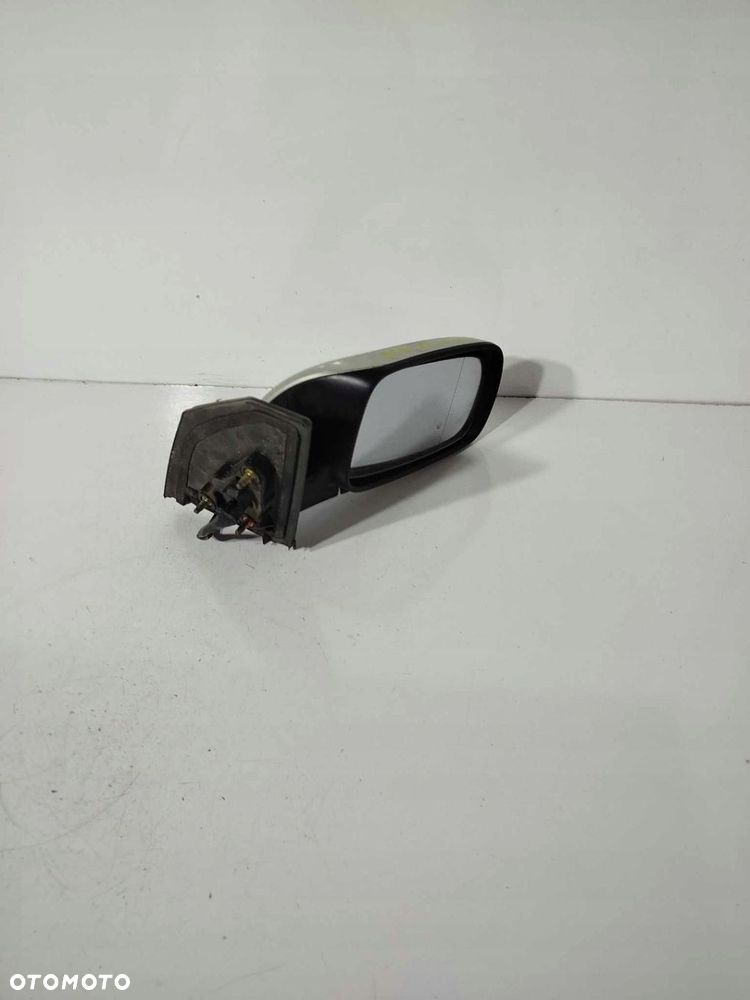 LUSTERKO PRAWE PRZÓD TOYOTA COROLLA E12 01-07 3 PIN - 4