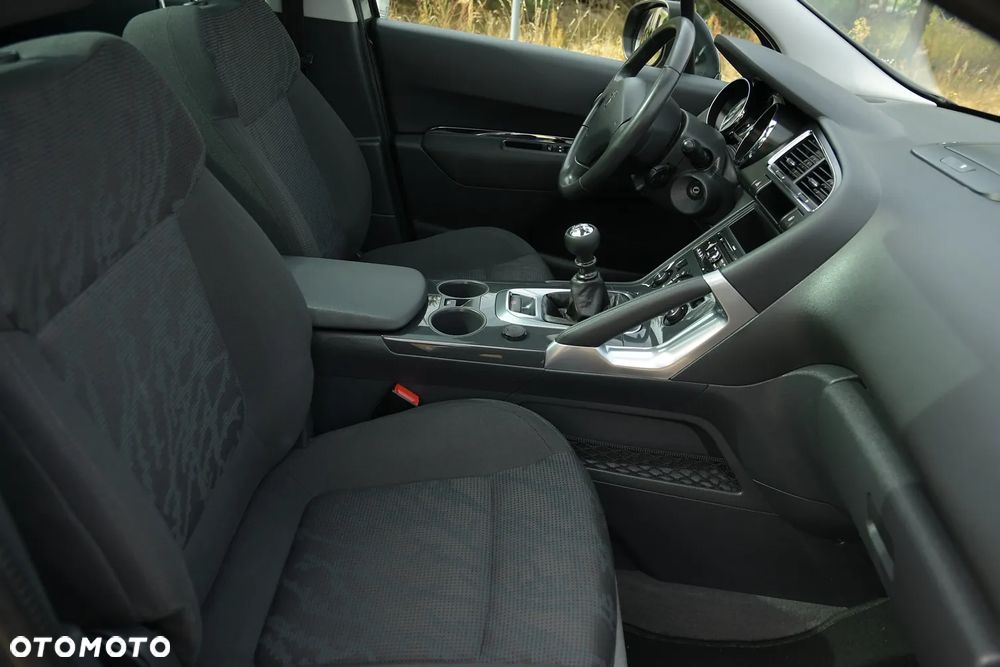 Peugeot 3008 - 19