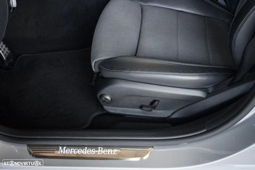 Mercedes-Benz E 300 de Avantgarde - 33