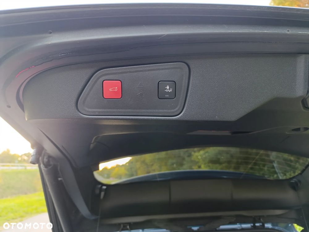Peugeot 3008 1.5 BlueHDi Allure S&S EAT8 - 14